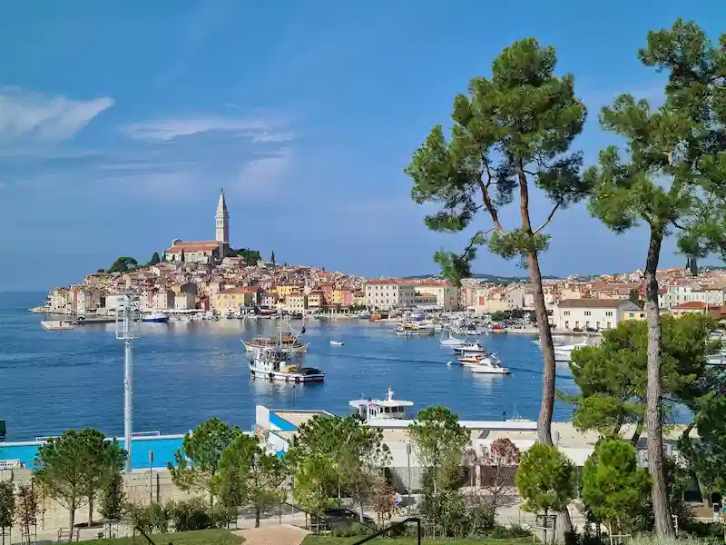 Private taxi transfer from Ljubljana Airport to Rovinj